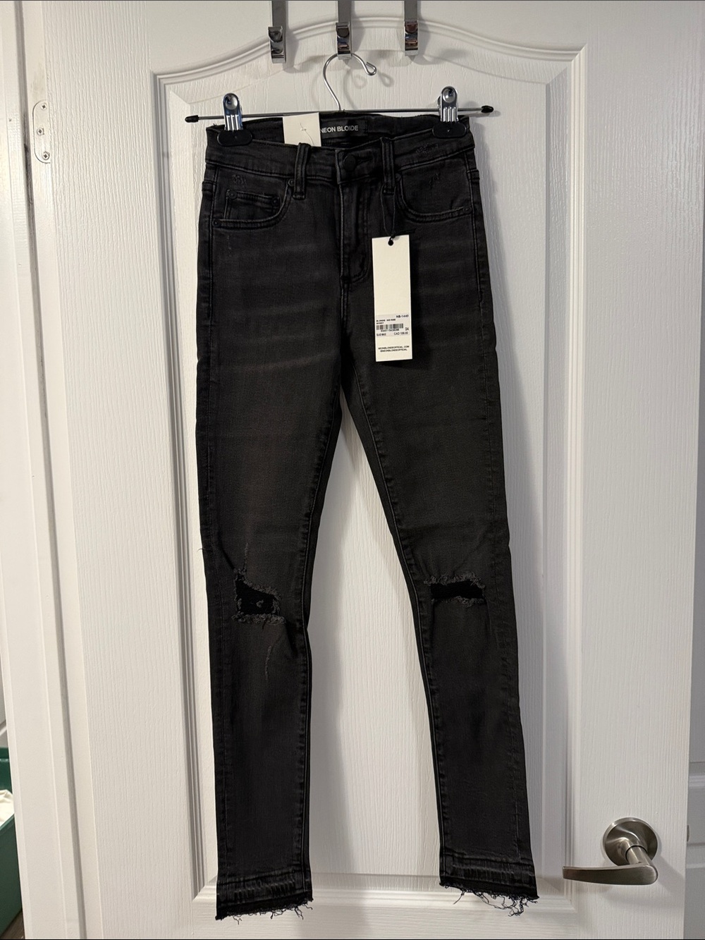 Free People NB Black Distressed Jeans skinny size 24 whimsigoth festival punk